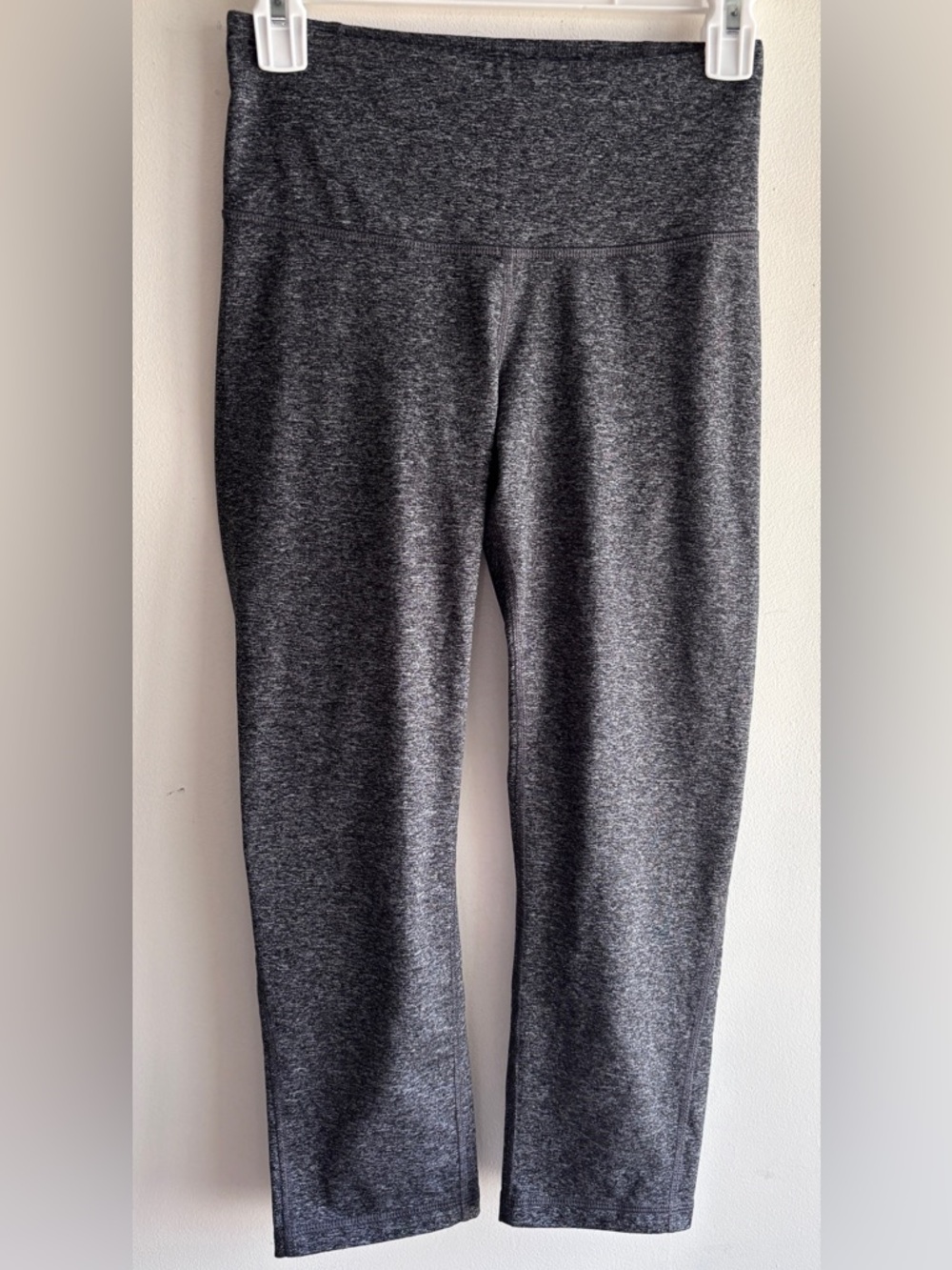 Old Navy Leggings Active Go-Dry High Waisted S Cropped Heather Gray Athleisure - Picture 4 of 11